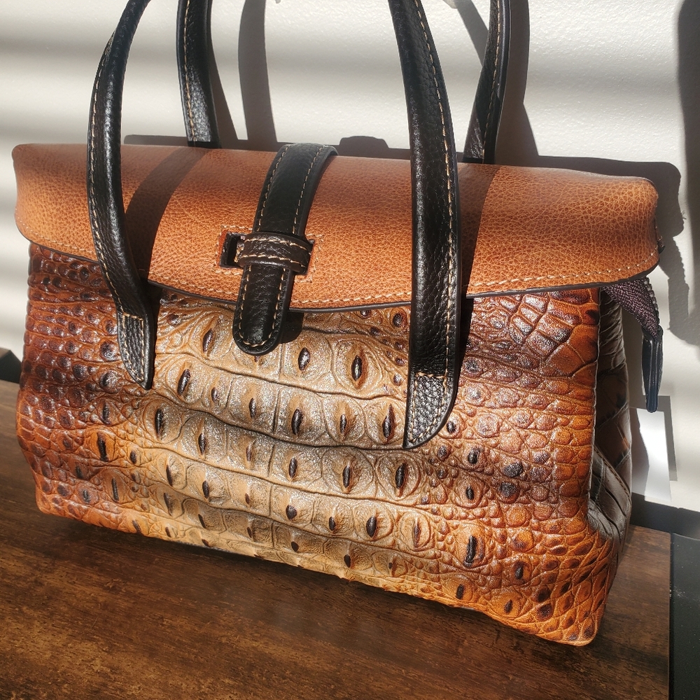 HANDMADE Embossed Leather Bag